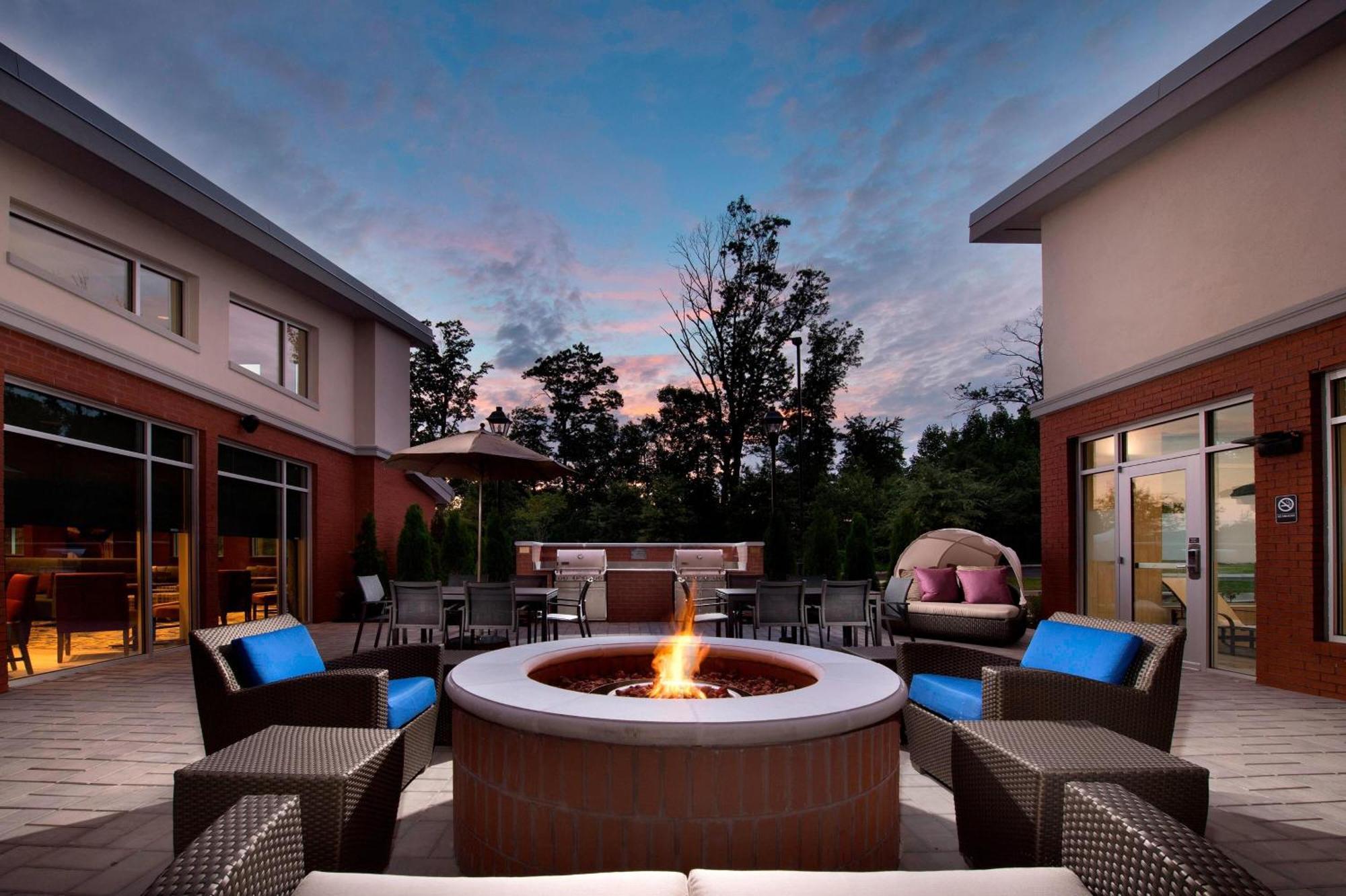 Residence Inn By Marriott Baltimore אווינגס מילס מראה חיצוני תמונה